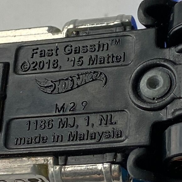 Mattel Hot Wheels Fast Gassin 2/10 Diecast Truck 190/250 HW Metro 2018 Blue - Picture 3 of 12